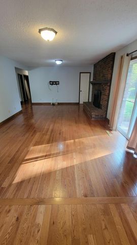 3108 W WORLEY ST, Columbia, MO 65203