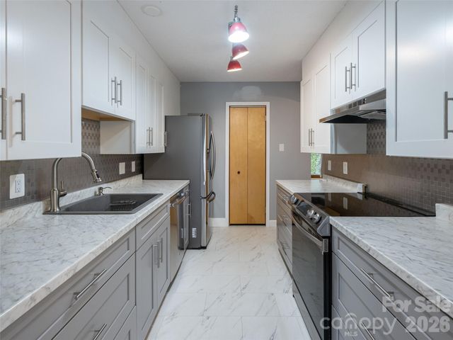 12 Peeler Drive, Asheville, NC 28803