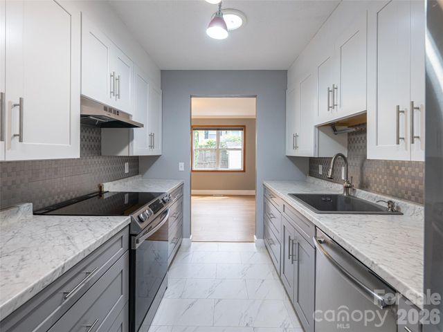 12 Peeler Drive, Asheville, NC 28803