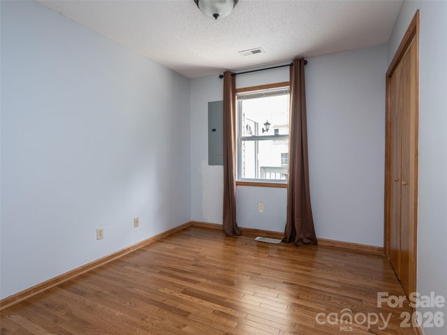 12 Peeler Drive, Asheville, NC 28803
