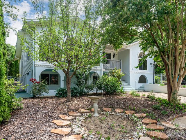 12 Peeler Drive, Asheville, NC 28803