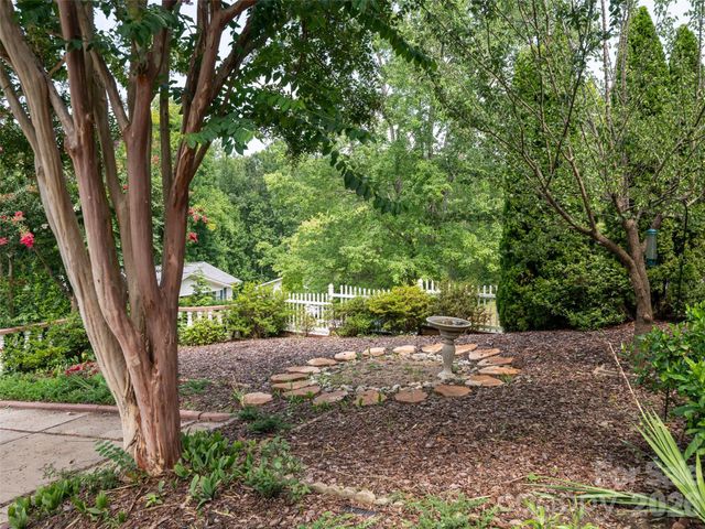 12 Peeler Drive, Asheville, NC 28803