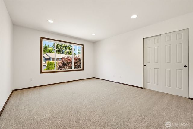 20293 62nd Way NE, Kenmore, WA 98028