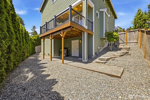 20293 62nd Way NE, Kenmore, WA 98028