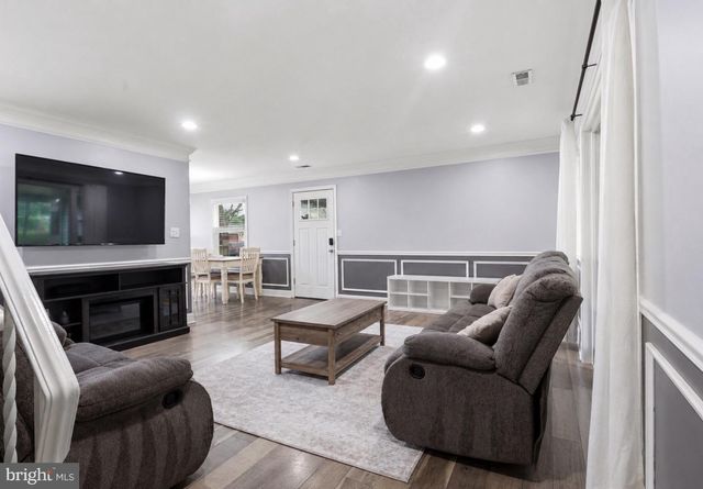 59 BARTLETT LN, Willingboro, NJ 08046