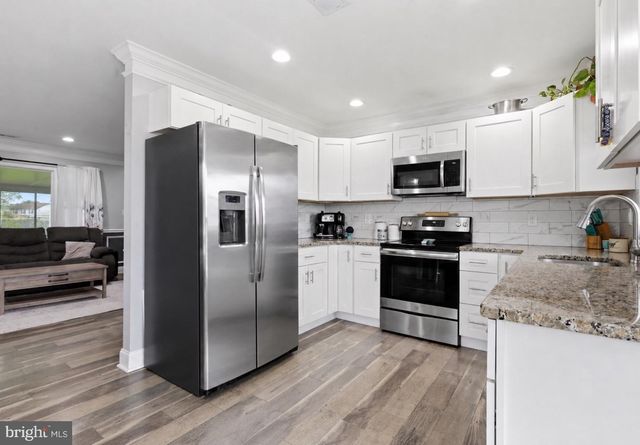 59 BARTLETT LN, Willingboro, NJ 08046