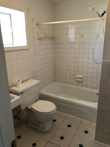 23 Brown St. 2, Waltham, MA 02452