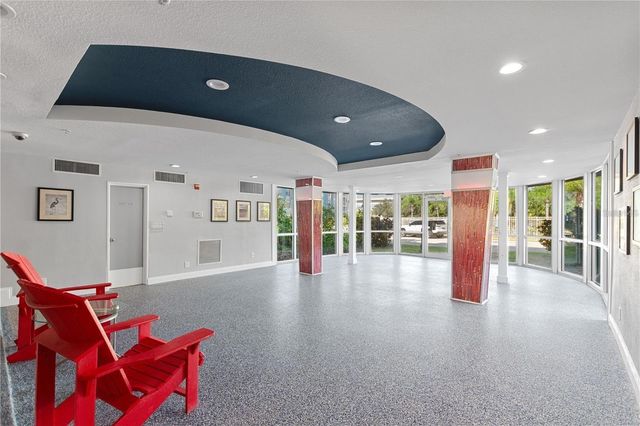 3315 58TH AVENUE S 314, St Petersburg, FL 33712