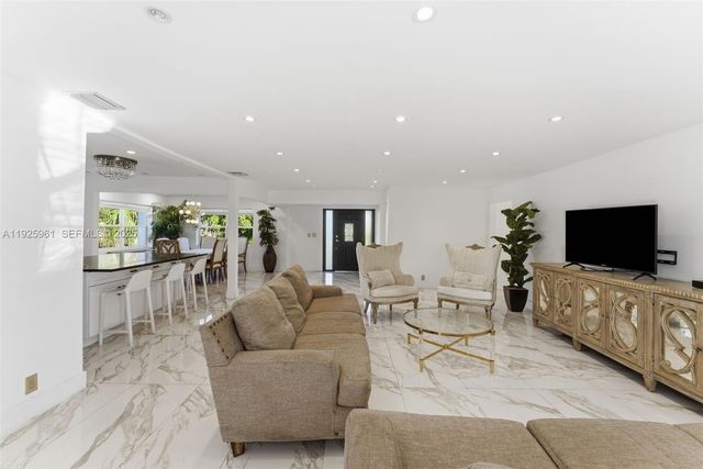 201 Calle Grande Dr 201, Hollywood, FL 33021