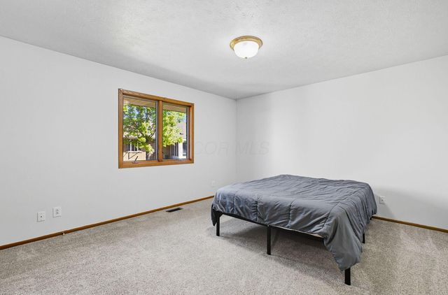 473 Samantha Circle, London, OH 43140