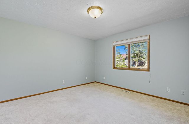 473 Samantha Circle, London, OH 43140