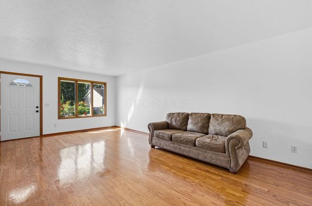 473 Samantha Circle, London, OH 43140