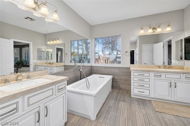 11325 Early Sun Court, Las Vegas, NV 89135