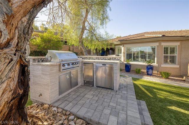 11325 Early Sun Court, Las Vegas, NV 89135