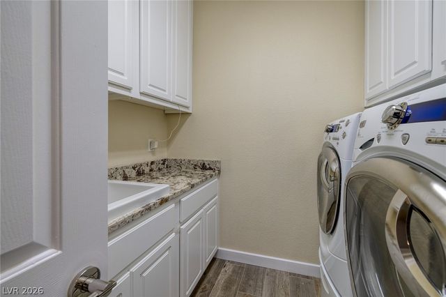 11325 Early Sun Court, Las Vegas, NV 89135