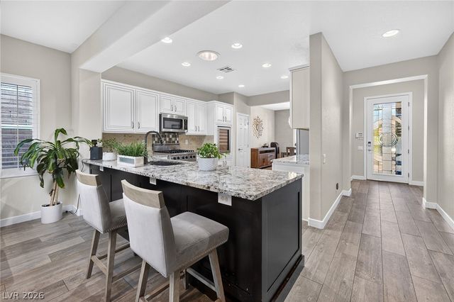 11325 Early Sun Court, Las Vegas, NV 89135