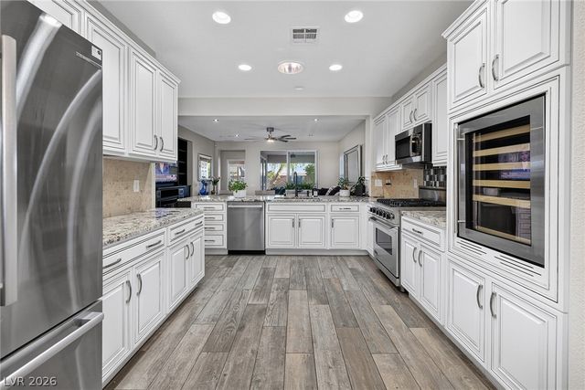 11325 Early Sun Court, Las Vegas, NV 89135