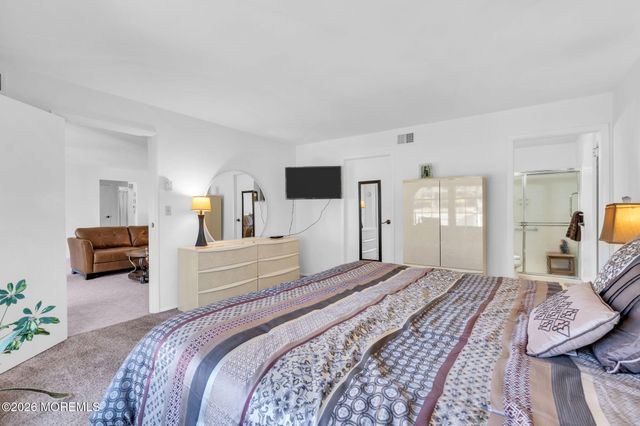 647C Dunstable Court C, Manchester, NJ 08759