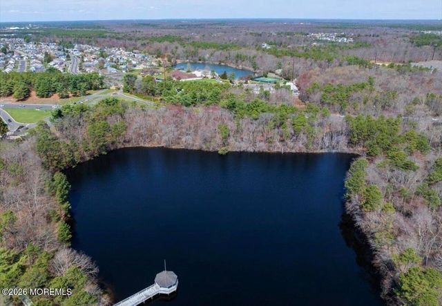 647C Dunstable Court C, Manchester, NJ 08759