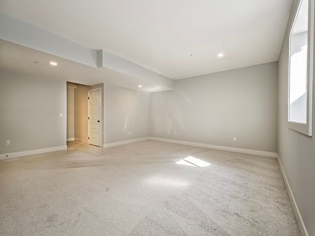 243 Lucca Lane, Upper St Clair, PA 15241