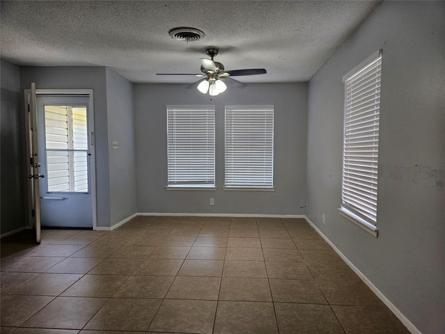 806 Ranch RD A, Georgetown, TX 78628