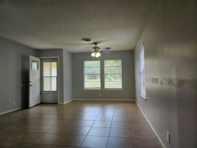 806 Ranch RD A, Georgetown, TX 78628