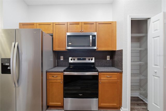 11818 HOLLY CREST LANE, Riverview, FL 33569