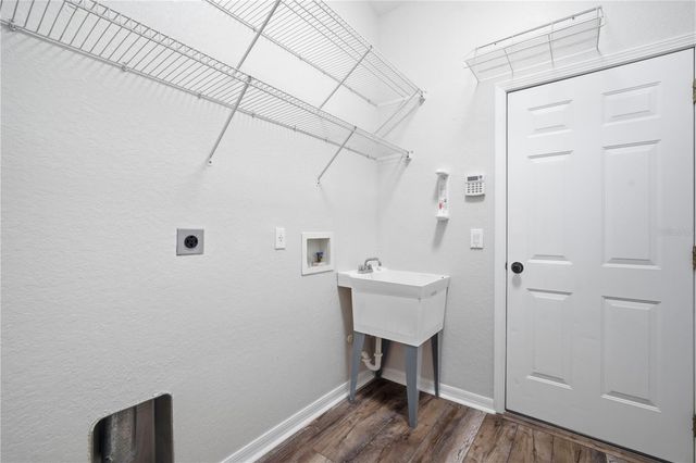 11818 HOLLY CREST LANE, Riverview, FL 33569