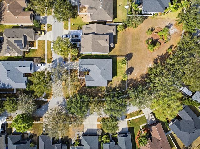 11818 HOLLY CREST LANE, Riverview, FL 33569