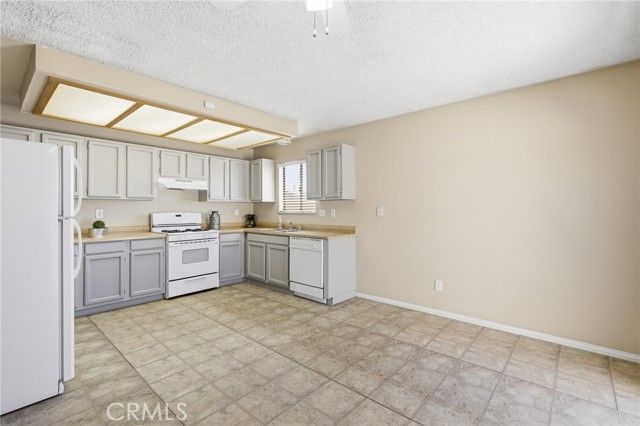 5378 Chia Avenue, Twentynine Palms, CA 92277