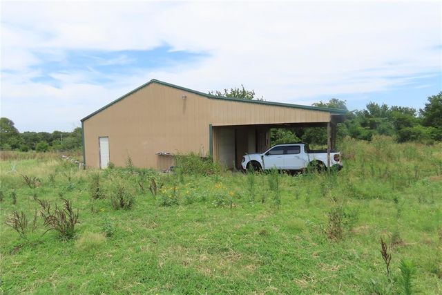 1801 Cheyenne Lane, Blanchard, OK 73010