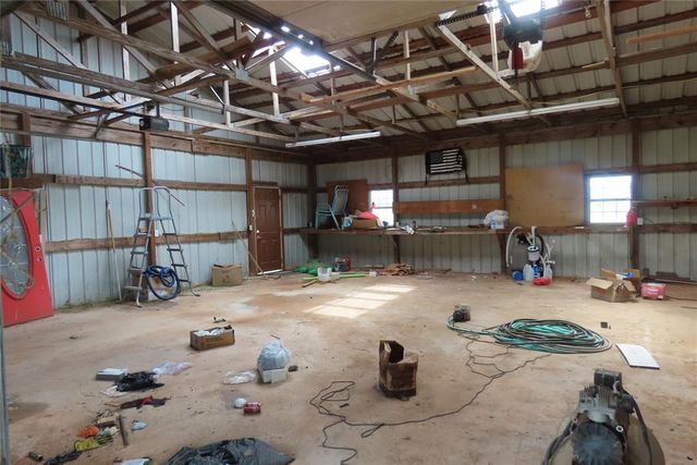 1801 Cheyenne Lane, Blanchard, OK 73010