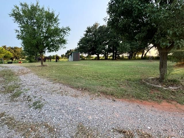 1801 Cheyenne Lane, Blanchard, OK 73010
