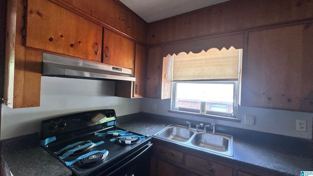 1109 13TH AVENUE N, Birmingham, AL 35204