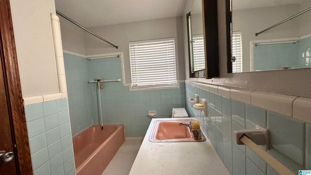 1109 13TH AVENUE N, Birmingham, AL 35204