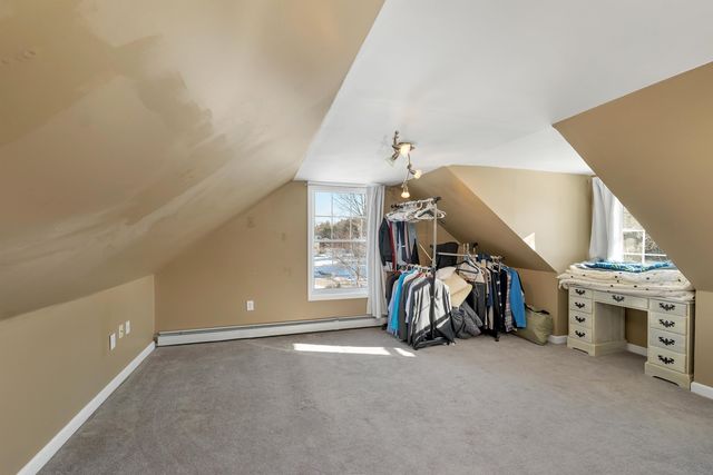 1 Treaty Court, Sandown, NH 03873