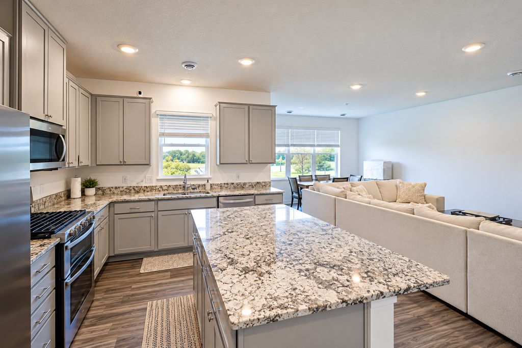 6432 Genevieve Trail S, Cottage Grove, MN 55016 — photo 2