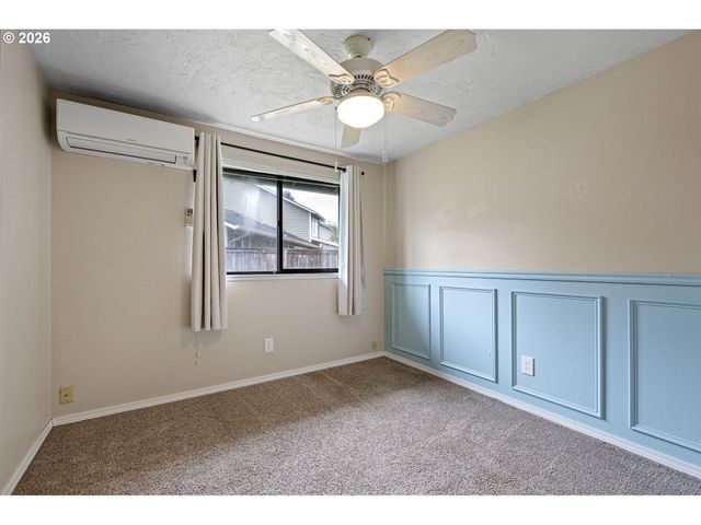 3361 HONEYWOOD St, Eugene, OR 97408