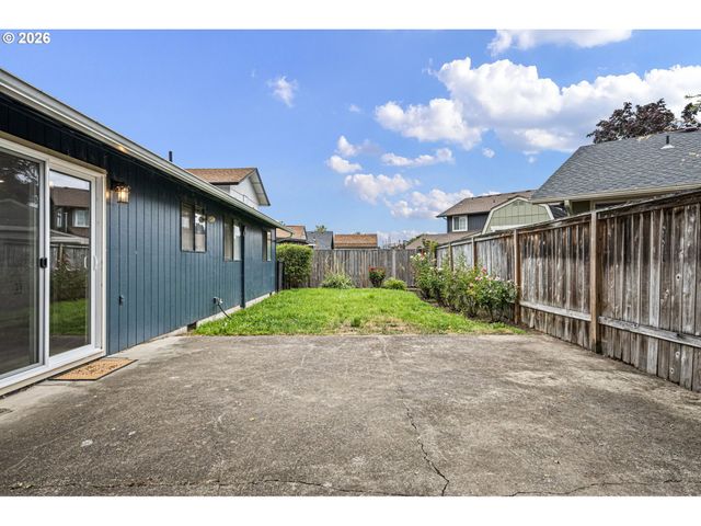 3361 HONEYWOOD St, Eugene, OR 97408