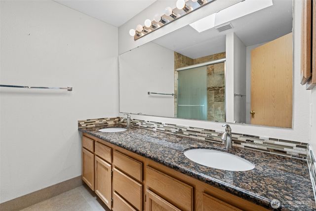 19117 SE 271st Court, Covington, WA 98042