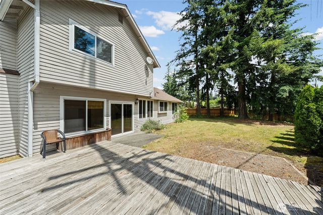 19117 SE 271st Court, Covington, WA 98042