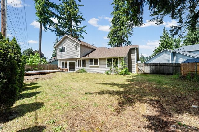 19117 SE 271st Court, Covington, WA 98042