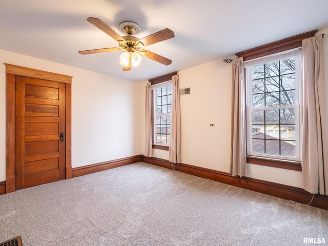 303 N HARRISON Street, Bartonville, IL 61607