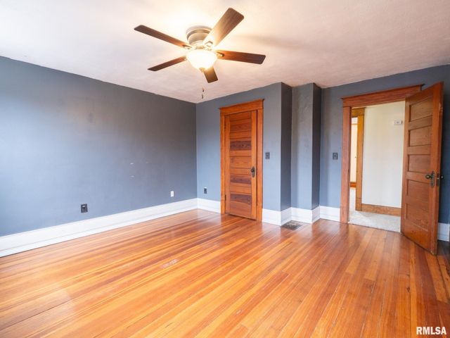 303 N HARRISON Street, Bartonville, IL 61607