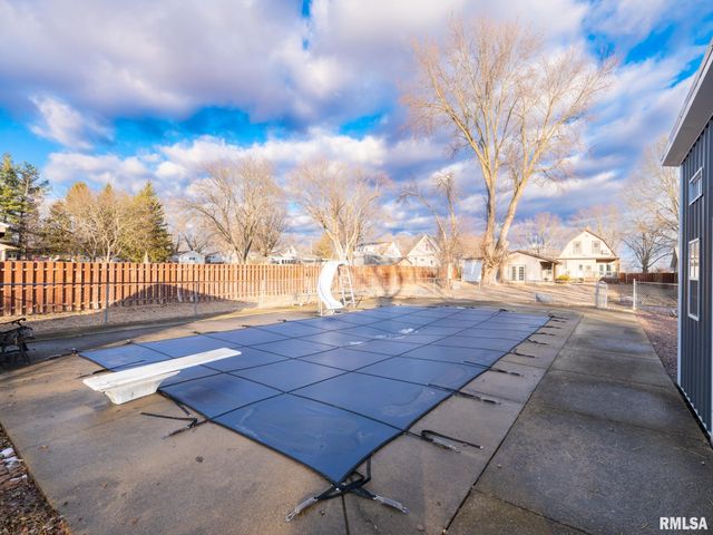 303 N HARRISON Street, Bartonville, IL 61607