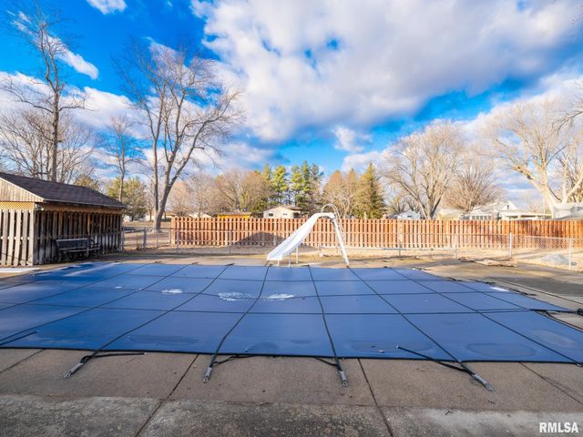 303 N HARRISON Street, Bartonville, IL 61607