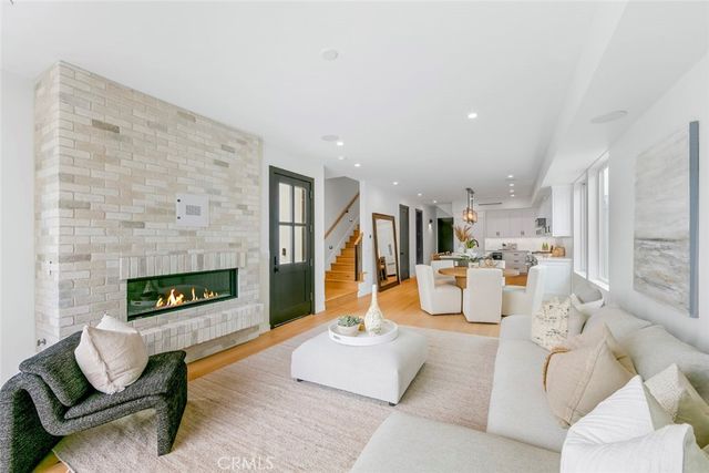 307 14th Street, Huntington Beach, CA 92648