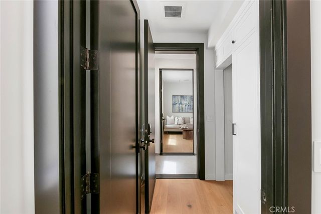 307 14th Street, Huntington Beach, CA 92648
