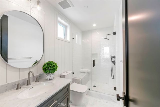 307 14th Street, Huntington Beach, CA 92648