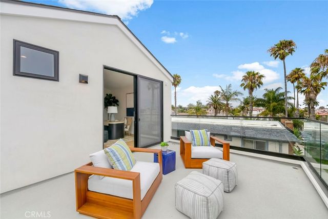307 14th Street, Huntington Beach, CA 92648